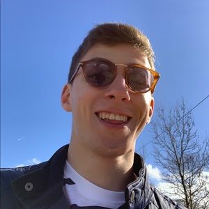 Meet your Posher, Ian